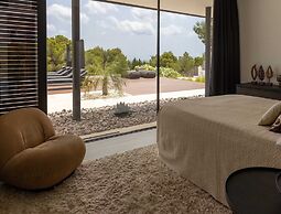 Amazing Villa With Infinity Pool