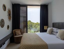 Amazing Villa With Infinity Pool