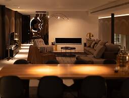 Amazing Villa With Infinity Pool