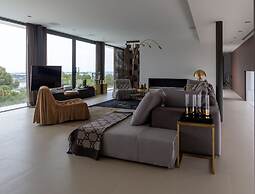 Amazing Villa With Infinity Pool