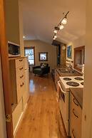 Downtown Whitehorse - Treehouse