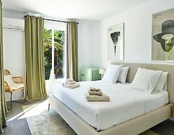 Lavish Villa Near Cala Llonga