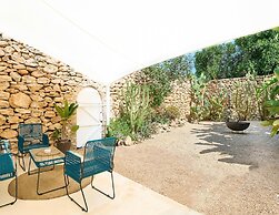 Lavish Villa Near Cala Llonga