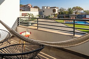Loft with Pools and Rooftop Sky Bar