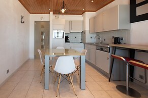 Apartment With Frontal sea View in Ostend