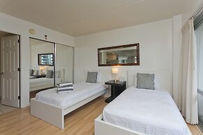 Ilikai Hotel 2Bedroom