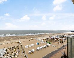 Spacious Apartment in Blankenberg