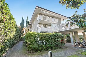 Riva's Garden Home