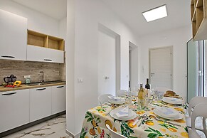 Villa Na' Lu' 2 With Sea View