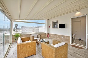 Villa Na' Lu' 2 With Sea View