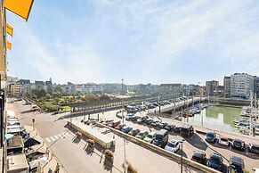 Apartment for 4 People With Terrace