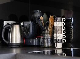 Trendy and Chic Apartment With Terrace and Private Garden