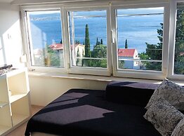 Classy Sea View Crikvenica Apartments