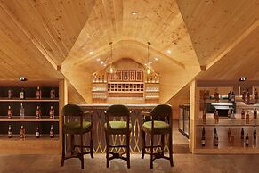 WelcomHeritage Natraj McLeod Ganj