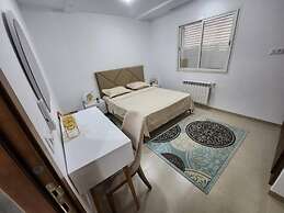 Elegant Furnished S1 With Security in Ariana - Tunisia