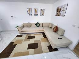 Elegant Furnished S1 With Security in Ariana - Tunisia