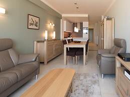 Apartment With Marina View
