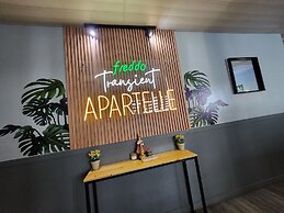 Freddo Studio Apartelle