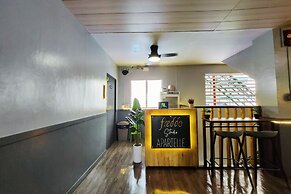 Freddo Studio Apartelle