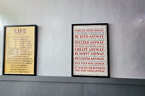 Freddo Studio Apartelle