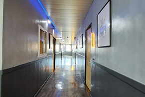 Freddo Studio Apartelle