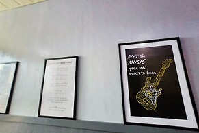 Freddo Studio Apartelle