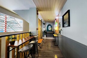 Freddo Studio Apartelle