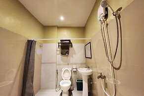 Freddo Studio Apartelle