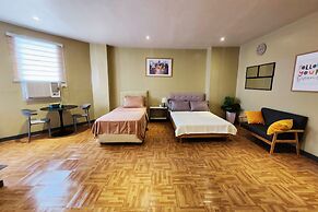 Freddo Studio Apartelle