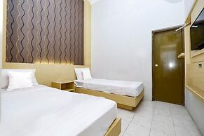 El Rio Alun-Alun Tegal by Sajiwa