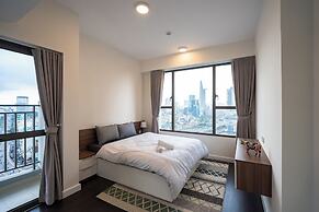 Refined Saigon - Rivergate Apartment