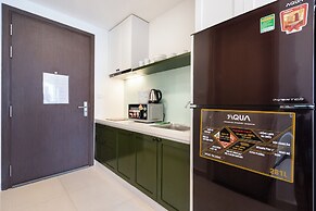 Refined Saigon - Rivergate Apartment