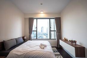 Refined Saigon - Rivergate Apartment