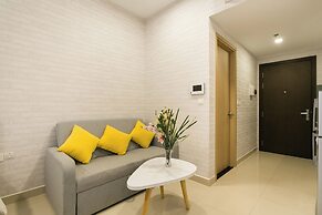 Refined Saigon - Rivergate Apartment