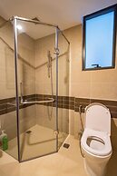 Refined Saigon - Rivergate Apartment