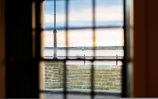 Barometer Cottage in Broughty Ferry