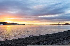 Barometer Cottage in Broughty Ferry