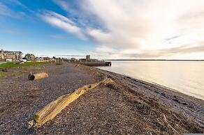Barometer Cottage in Broughty Ferry