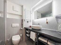 DORMERO Hotel Weingarten