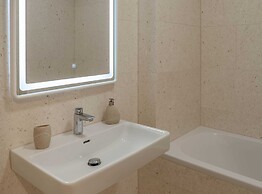 Spacious Povljana Apartment With Sea View and Terrace