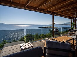 Seaside Deluxe Escape at Klenovica Camping
