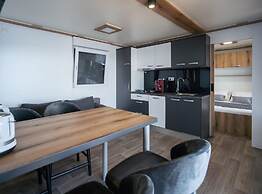 Seaside Deluxe Escape at Klenovica Camping