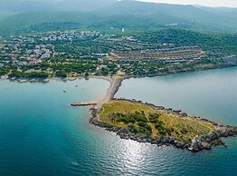 Seaside Deluxe Escape at Klenovica Camping