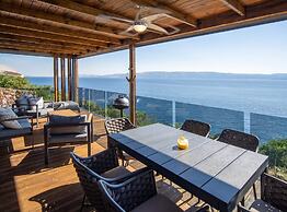 Seaside Deluxe Escape at Klenovica Camping