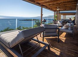 Seaside Deluxe Escape at Klenovica Camping