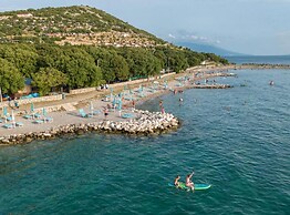 Seaside Deluxe Escape at Klenovica Camping