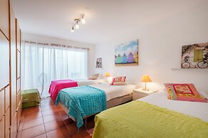 Sunny 5BR Villa at Prainha Club