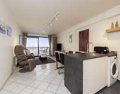 Apartment in Blankenberge With Terrace