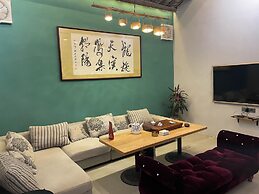 Serenity Courtyard Hotel