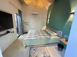 Serenity Courtyard Hotel